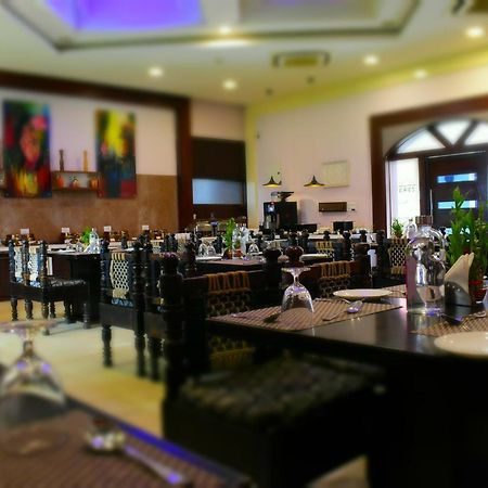 Regenta Resort Bhuj By Royal Orchid Hotels Limited Esterno foto