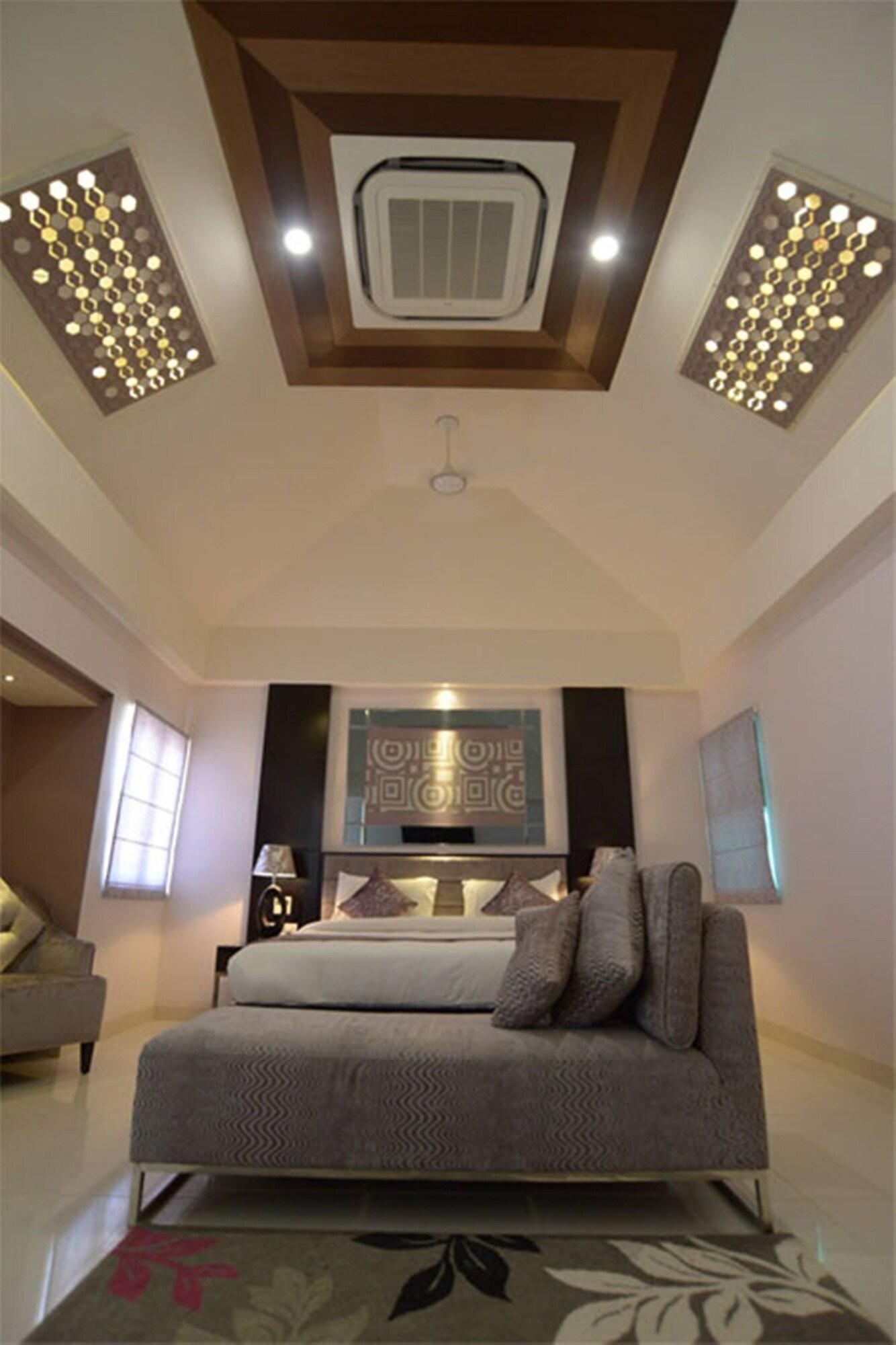 Regenta Resort Bhuj By Royal Orchid Hotels Limited Esterno foto