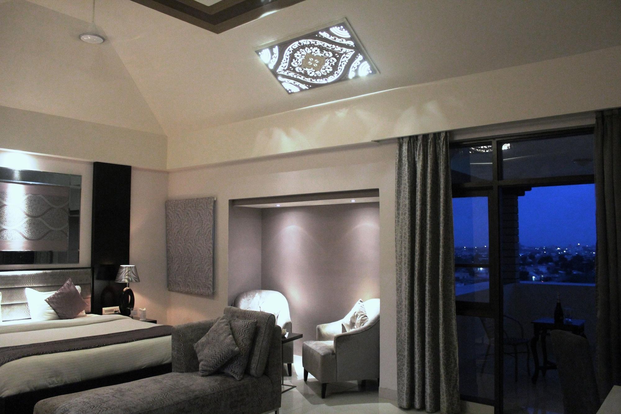 Regenta Resort Bhuj By Royal Orchid Hotels Limited Esterno foto