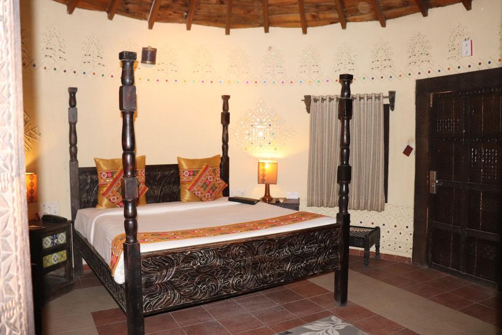 Regenta Resort Bhuj By Royal Orchid Hotels Limited Esterno foto