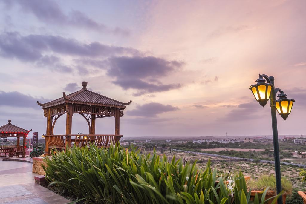 Regenta Resort Bhuj By Royal Orchid Hotels Limited Esterno foto