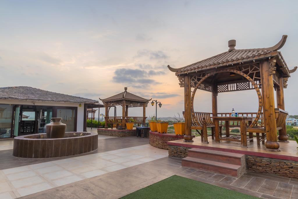 Regenta Resort Bhuj By Royal Orchid Hotels Limited Esterno foto